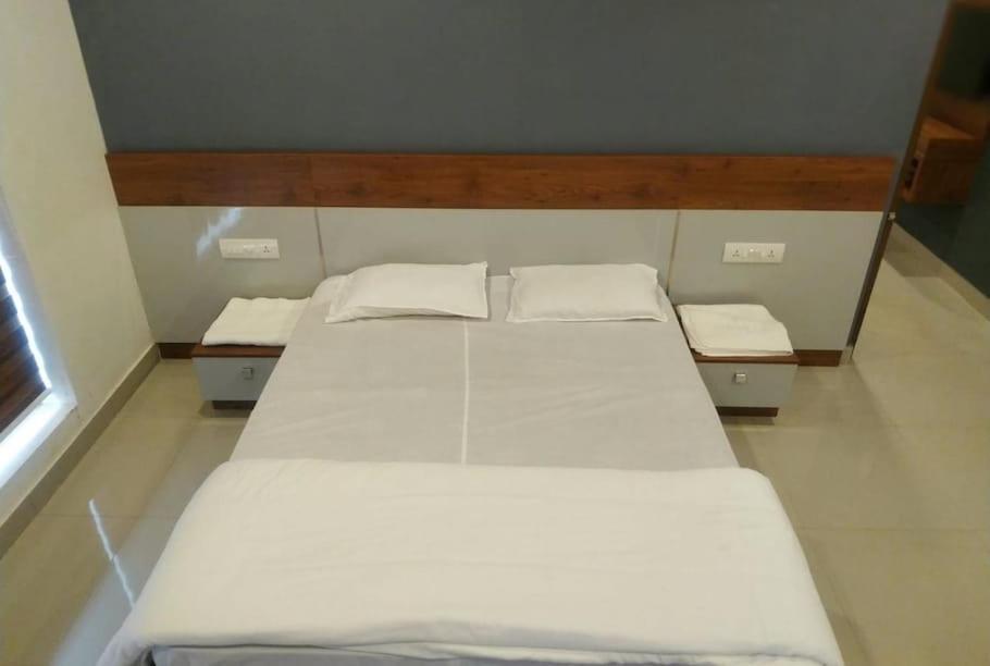 Himani Heritage Resorts, Formerly Camp Nishani Holidays Madikeri Kültér fotó